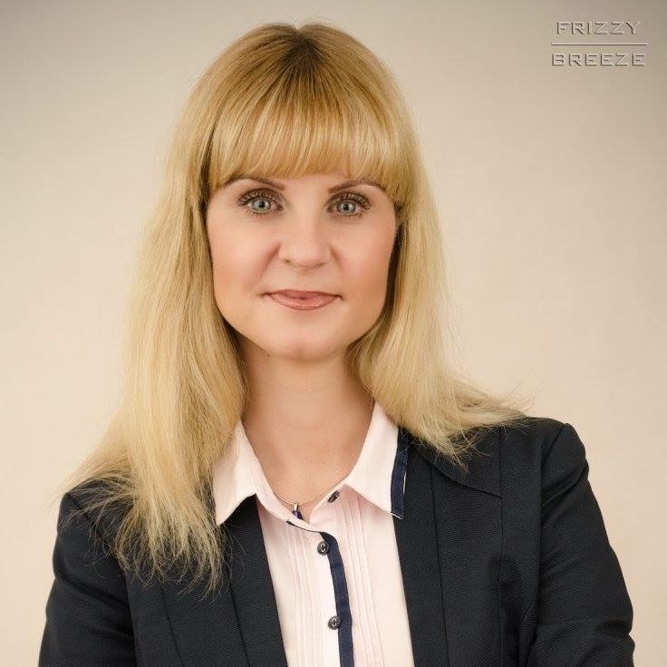 dr Katarzyna Papaja