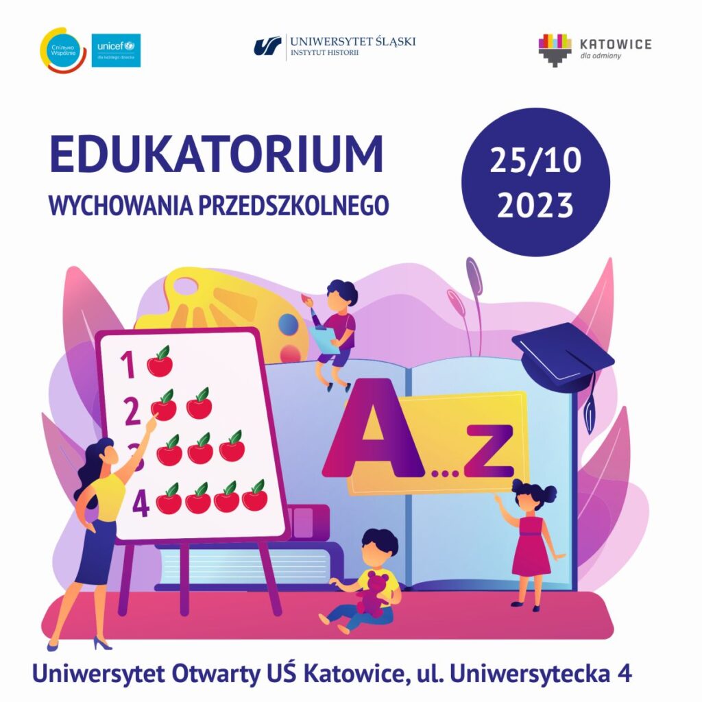 Grafika promująca Edukatorium wychowania przedszkolnego. Rysunek przedstawia trójkę dzieci oraz nauczycielkę. Dzieci kolejno – malują, uczą sie liter oraz bawią pluszowym misiem. Kobieta pokazuje na tablicy jabłka, które mają pomóc w nauce liczenia.